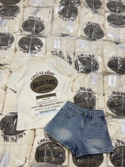 set671- Set áo thun chú suông màu nâu mix quần jeans ngố