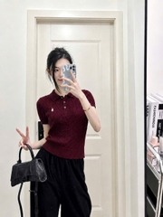A728- Áo len thừng cộc tay đỏ thêu ngựa Camilla