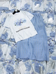 Set678- Set Áo phông mix chan vay xoè kẻ xanh kèm khăn