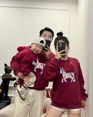 A454-Áo nỉ đỏ gia đình Tết con ngựa