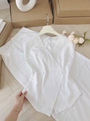 SET752- Bộ đũi lien áo vest sát nách phối quần suông trắng