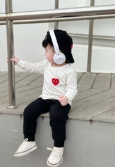 BT661-Bộ thun dài tay trắng đen hình tim đỏ bé trai