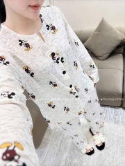 set843- Set tăm dài tay trắng hoạ tiết mickey