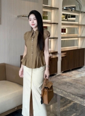 A647- Áo sơ mi cộc tay lụa tằm phối cúc ngọc