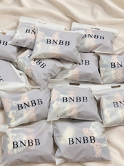 A725-Áo len đỏ thêu gấu xù hãng BNBB đủ túi