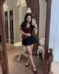 A232- Áo cộc tay cổ V có đệm vai 2 màu đen, đỏ