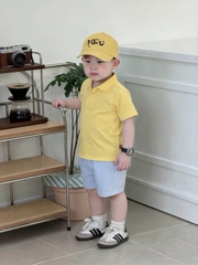 [KEM MU] BT976- Bộ polo vàng thêu logo kèm mũ quần kẻ xanh