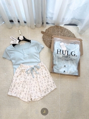 SET1031- Set áo thun xanh sẵn đệm ngực  phối quần cộc hoa