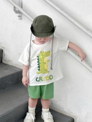 BT322- Bộ Rocco trắng  mix quần cua xanh Lá bé trai