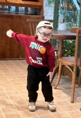 BN230-Bộ nỉ bông CAMPS đỏ đen bé trai VNXK