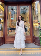 set353- Set áo tơ hoa thêu nổi phối chân váy dập ly dáng dài sang chảnh