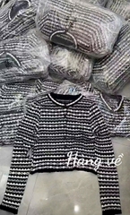 A411- Áo len CDG quảng châu hoạ tiết đen trắng