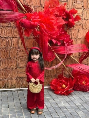 [KÈM XƯỢC TÓC] bt696- Bộ áo dài đỏ bé gái chất gấm lụa