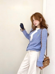 A782- Áo len Cadigan xanh nhạt thêu GẤU full tem