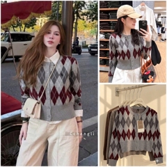 A758- Áo len kẻ trám dáng lỡ đủ tem Camilla