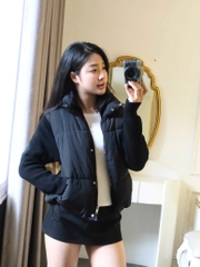 A440-Áo phao đông ấm phối tay len 2 màu đen trắng