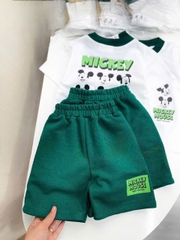 BT287- Bộ MICEY trắng xanh lá áo cotton mix quần cua