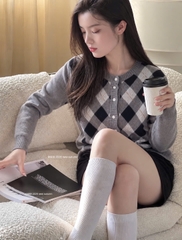 A726-BNBB Áo len cadigan kẻ trám đen xám đủ túi