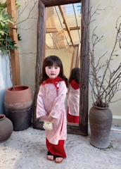 Bt767- Bộ áo dài bé gái màu hồng quần đỏ kèm khăn