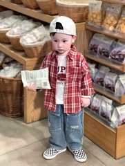 BT618- Bộ bé trai áo sơmi kẻ đỏ, áo thun trắng phối quần jean dài