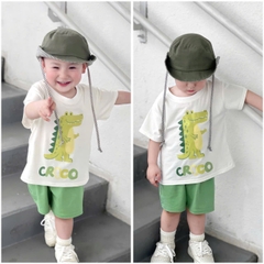 BT322- Bộ Rocco trắng  mix quần cua xanh Lá bé trai