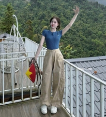 Set770-Set áo len dệt kim xanh coban phối quần jean suông nâu