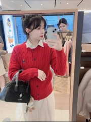 A356-Áo len đỏ cadigan thừng thêu gấu