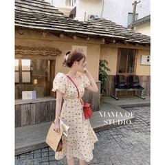 ĐẦM HOA CÚP NGỰC CHUN SAU ĐUÔI CÁ HOẠT TIẾT THÊU