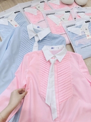 A140-Áo sơ mi nữ xếp ly chéo phối cavat rời 2 màu xanh hồng