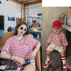 A173-Set 2 áo mẹ/con WHO thêu chất cotton