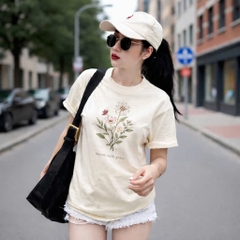A506-Áo thun suông viền cổ màu be hoa