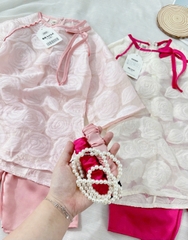 SETKID013-Set áo dài bé gái thêu hoa tặng kèm xược + vòng ngọc