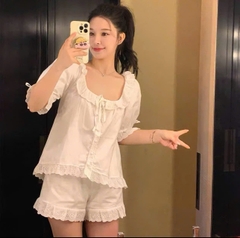 SET558- BỘ NGỦ  BÈO REN màu trắng cúc ngọc dang cộc