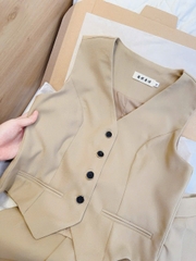 Set869-Set áo gile nâu sát nách phối quần váy vải chéo thái mềm mại