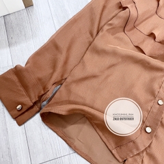 Áo sơ mi bèo trước màu nâu tây 2 lớp