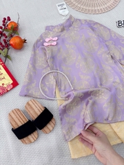 Bt787-Bộ áo dài bé gái cách tân màu tím quần vàng đính cúc bọc TẶNG KÈM BỜM MAI LINH KI