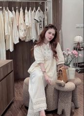 SET966- Bộ đũi lụa màu be thêu trước tay lỡ quần suông