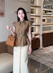 A647- Áo sơ mi cộc tay lụa tằm phối cúc ngọc