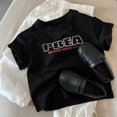 BT817- Bộ áo thun đen cộc tay kèm quần jean cho bé