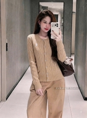 A684-Áo len cadigan nâu thêu ngựa hàng nhà máy đủ tem