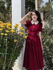 DAM142-VÁY DÀI XẾP LY NƠ EO CỔ SEN TRẮNG