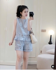 SET1021-Set áo sát nách xanh thêu phối quần short