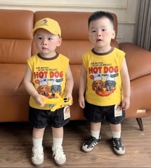 BT980-Bộ ba lỗ HOTDOG vàng nâu TẶNG KÈM MŨ cho bé trai