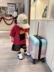 Bt871-Bộ áo thun đỏ thêu xù khoai tây chiên phối quần jean cạp chun cho bé 8-26kg