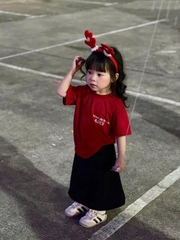 A176-Áo thun đỏ ALDV size MẸ/CON chữ in dáng suông loại đẹp