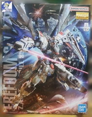 Mô hình lắp ráp MG 1/100 Gundam Freedom ver 2.0 - BANDAI