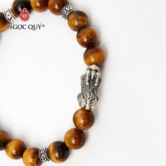 Vòng tay đá Thạch anh mắt hổ tự nhiên phối charm - Mẫu VC1025 - Ngọc Quý