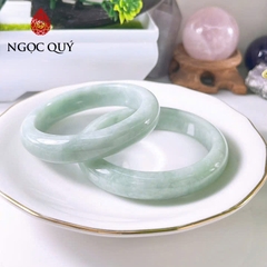 Vòng cẩm thạch A Myanmar - Ngọc phỉ thúy type A bản hẹ màu xanh táo ni 51-55 LM150- Ngoc Quý