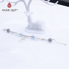 Vòng lắc bạc phối charm aquamarine và thạch anh trắng