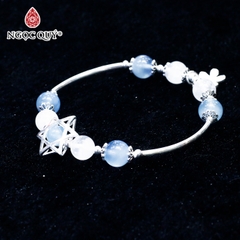 Vòng thạch anh ưu linh trắng phối aquamarine charm bạc